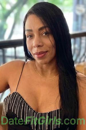 227379 - Julia Age: 41 - Colombia