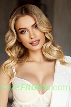 227853 - Tatyana Age: 31 - Ukraine